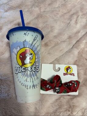 Buc-ee's Logo Tumbler & Scrunchie Set